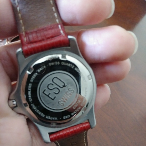 Watch - Picture 4 of 8